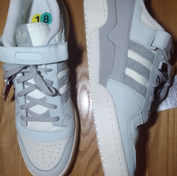 New Adidas Men sz 18 Forum 84 Low Linen Green Grey Off White FZ6298 Sneaker - Picture 10 of 12